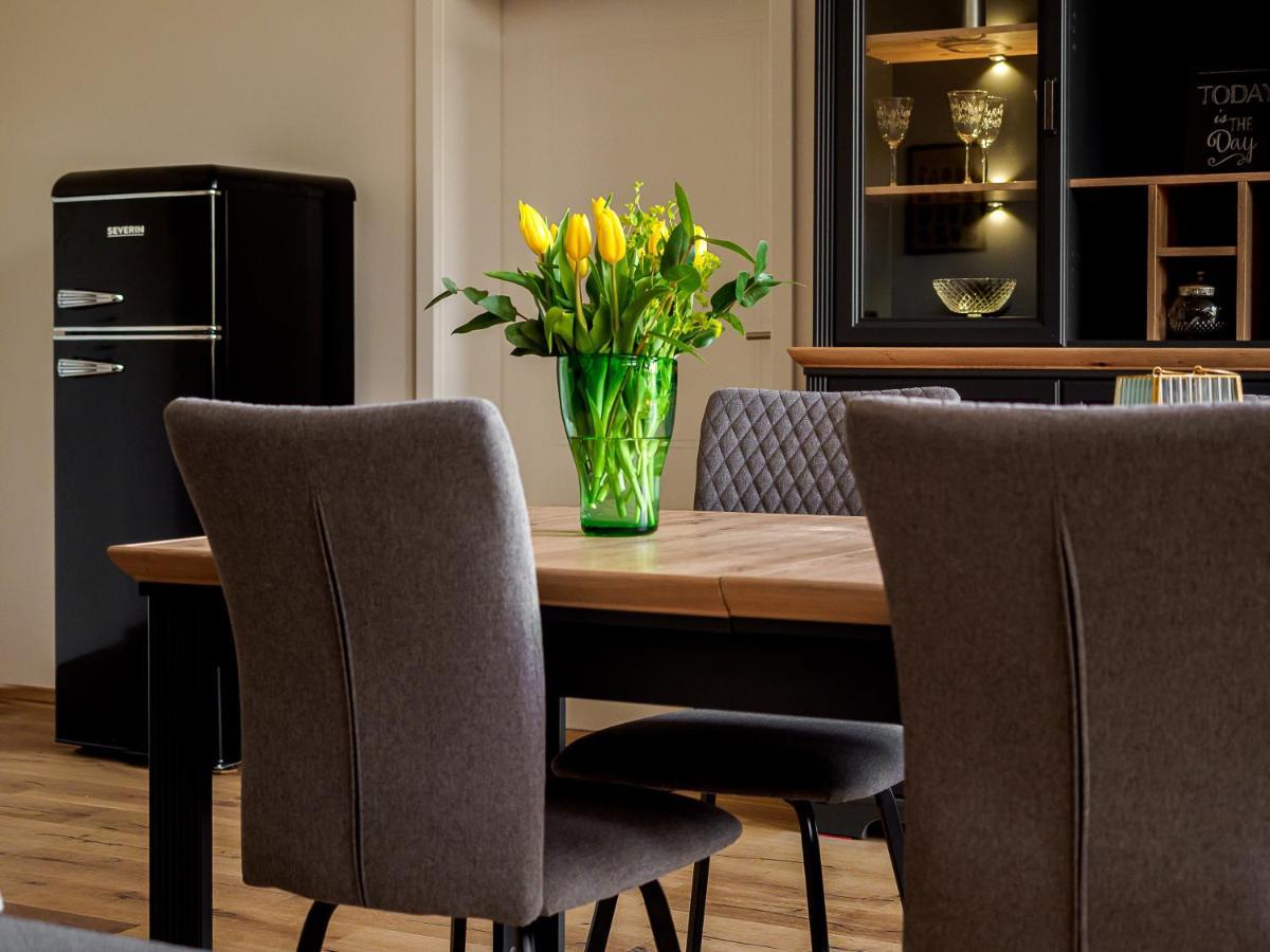 Walsetal Apartment *